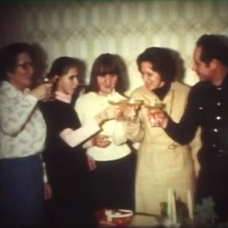 Ein frohes Fest für euch alle und nur das Beste für 2025!